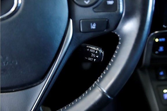Toyota Auris 10 of 14