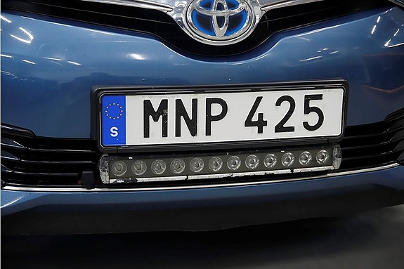 Toyota Auris 14 of 14
