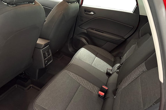Renault Captur 25 of 30