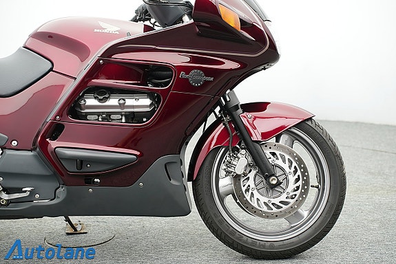 Honda ST1100 Pan-European *UNIK* Endast 284 Mil 12 of 27