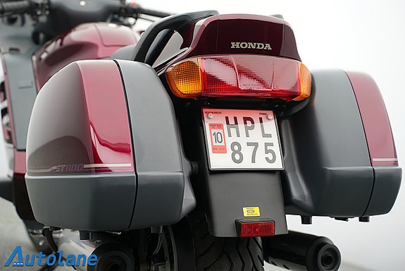 Honda ST1100 Pan-European *UNIK* Endast 284 Mil 16 of 27