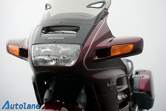 Honda ST1100 Pan-European *UNIK* Endast 284 Mil 21 of 27