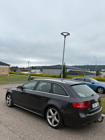 Audi A4 3 of 8