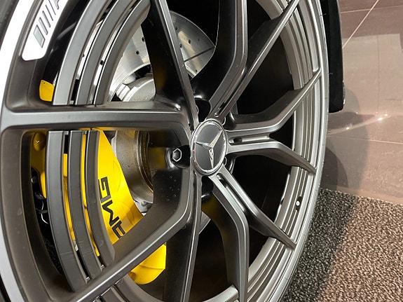 Mercedes-Benz AMG GT 63 S 11 of 21