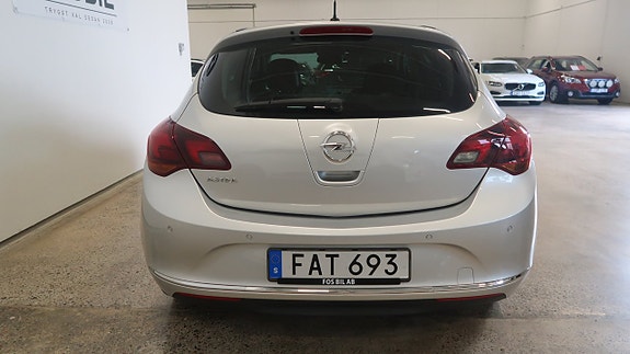 Opel Astra 5 of 17