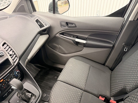 Ford Transit Connect 12 of 14