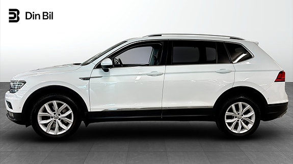 Volkswagen Tiguan Allspace 2 of 12