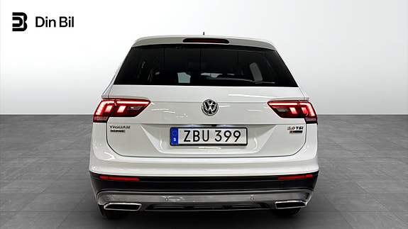 Volkswagen Tiguan Allspace 5 of 12