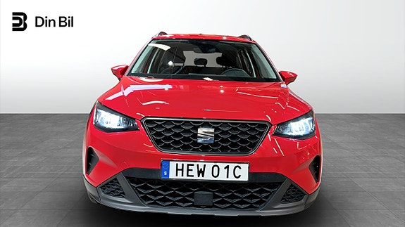 Seat Arona 4 of 18