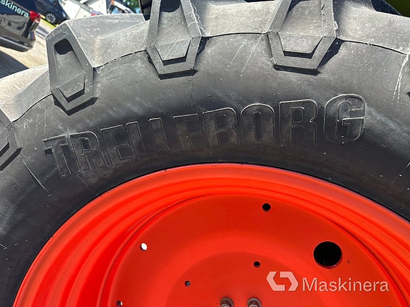 Traktor Claas Arion 460 med frontlyft 15 of 27