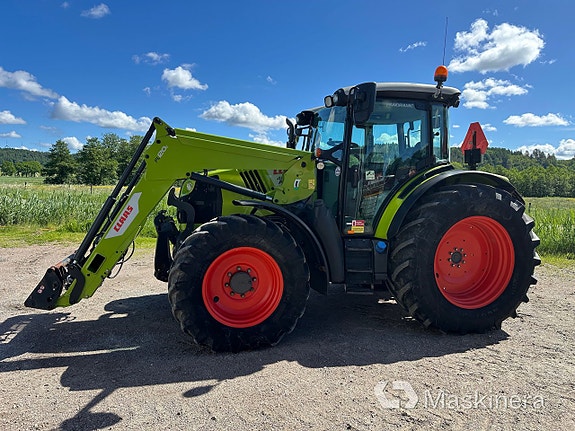 Traktor Claas Arion 460 med frontlyft 5 of 27