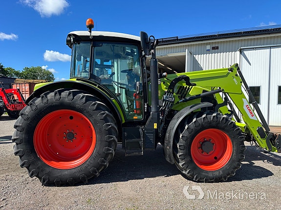 Traktor Claas Arion 460 med frontlyft 10 of 27