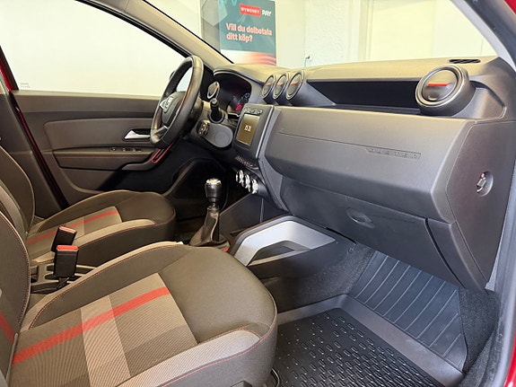 Dacia Duster 6 of 15