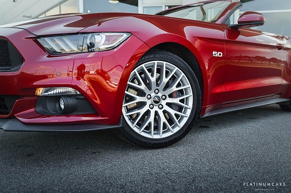 Ford Mustang 20 of 20