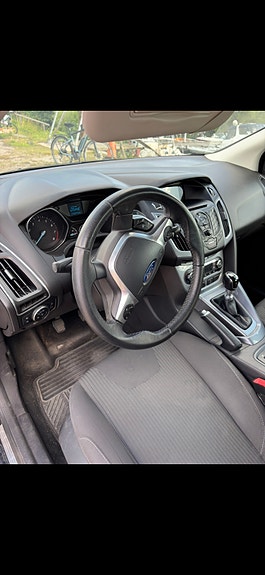 Ford Focus 6 of 13