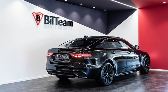 Jaguar XE 7 of 26