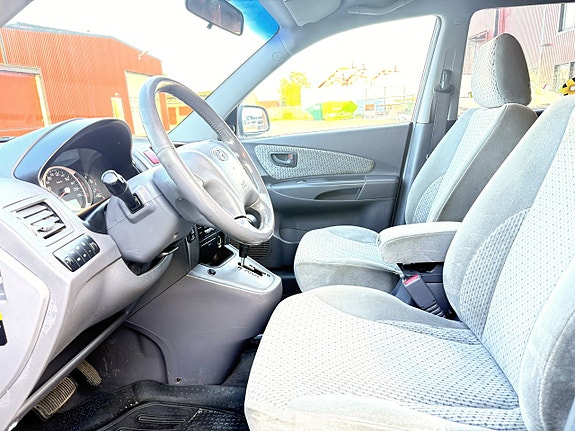 Hyundai Tucson 9 of 11