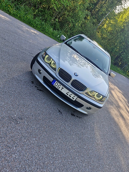 BMW 325Xi 13 of 13