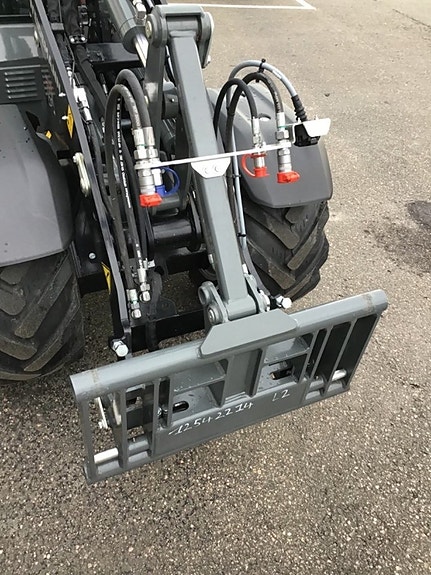 Weidemann 1260 LP 4 of 6