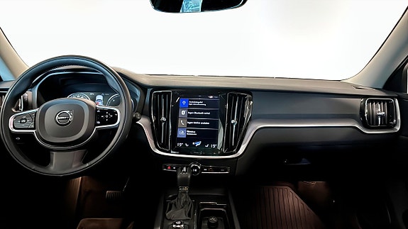 Volvo V60 4 of 11