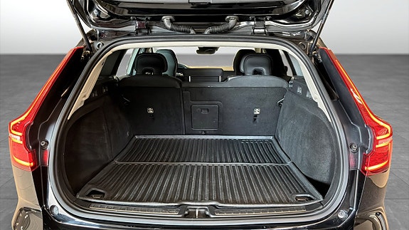 Volvo V60 10 of 11