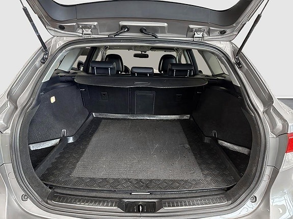 Toyota Avensis 10 of 10