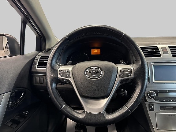 Toyota Avensis 9 of 10