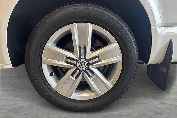 Volkswagen Transporter 9 of 19