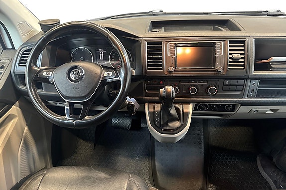 Volkswagen Transporter 11 of 19