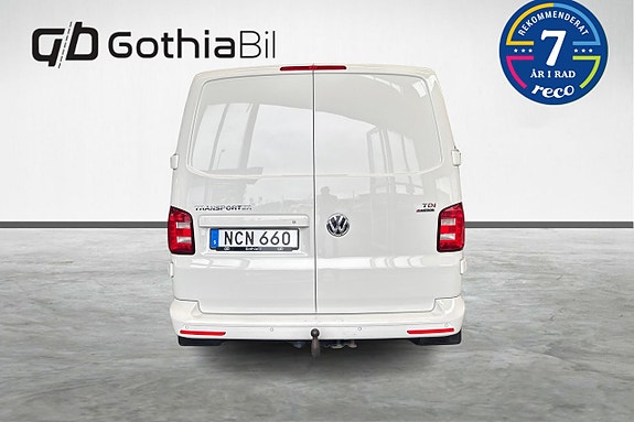 Volkswagen Transporter 6 of 19