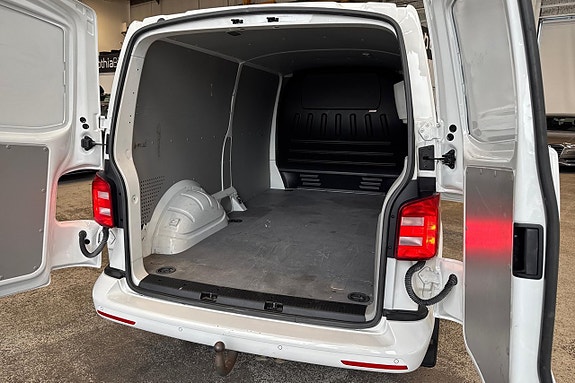 Volkswagen Transporter 17 of 19