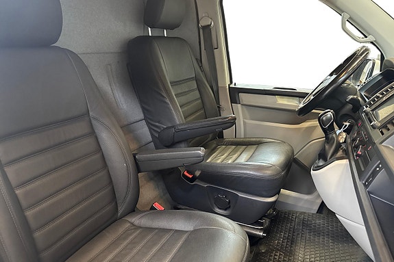 Volkswagen Transporter 16 of 19