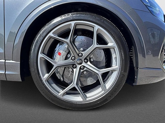 Audi RS Q8 8 of 14