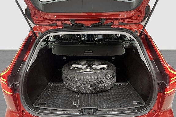 Volvo V60 Cross Country 11 of 11