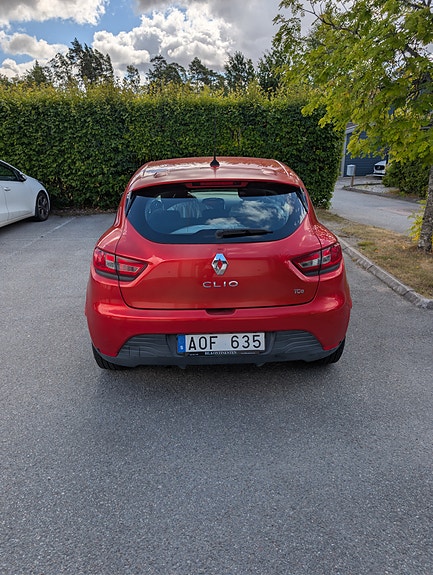 Renault Clio 4 of 13