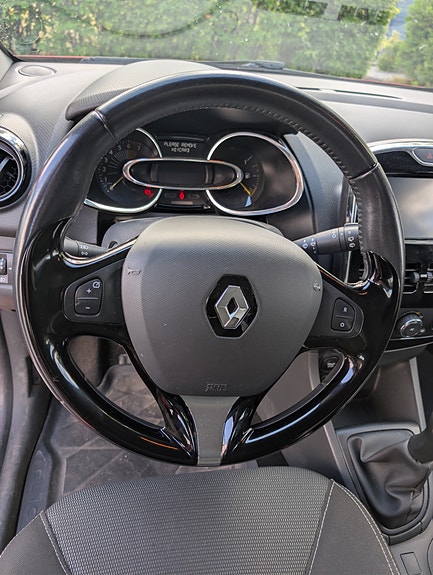 Renault Clio 5 of 13