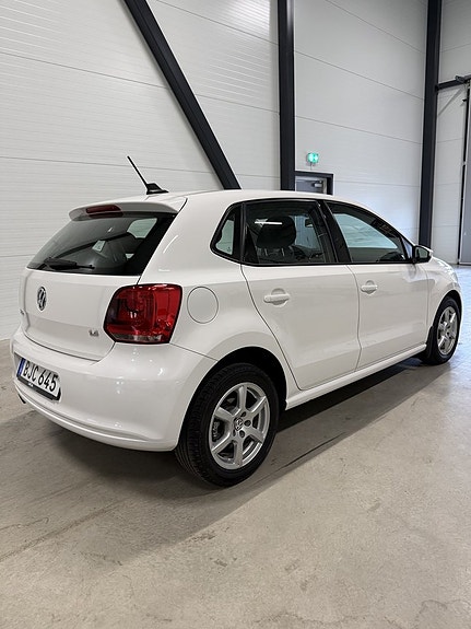 Volkswagen Polo 4 of 16