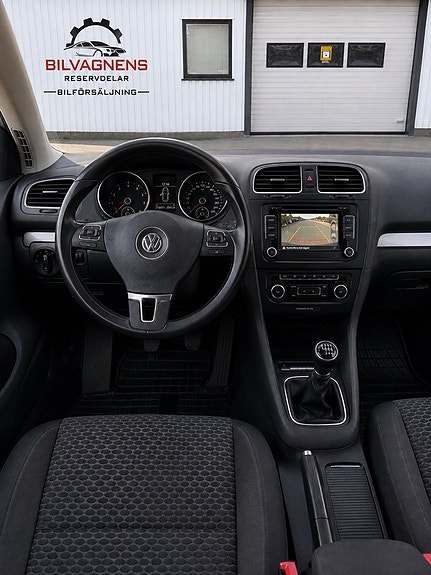 Volkswagen Golf VI 6 of 6