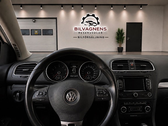 Volkswagen Golf VI 4 of 6