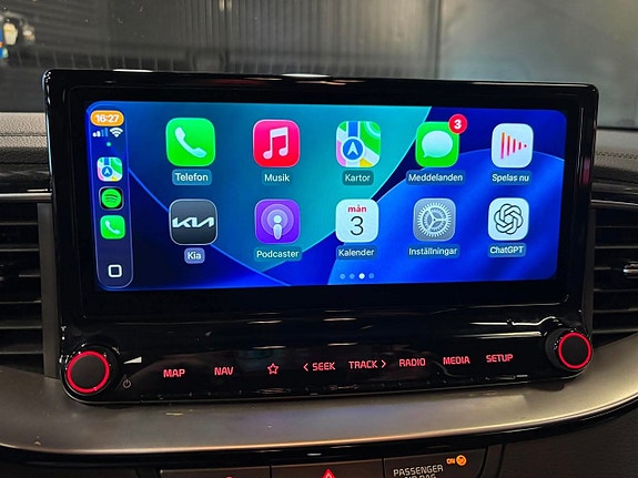 Kia Ceed 10 of 25