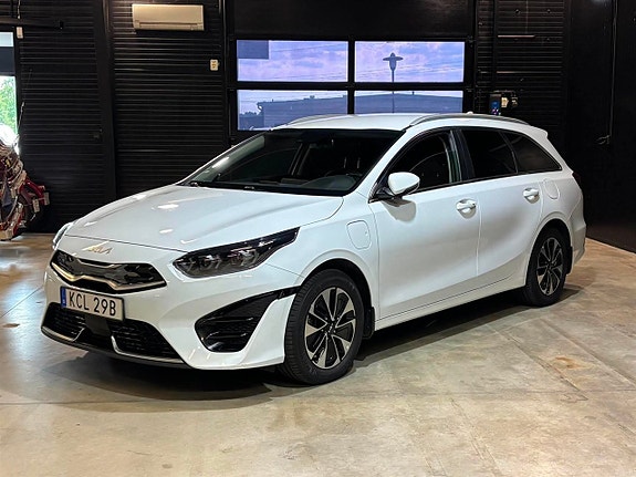 Kia Ceed 3 of 25