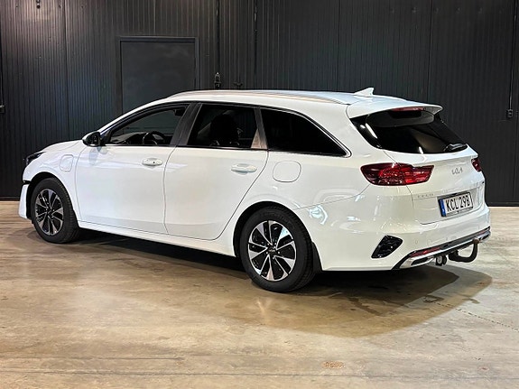 Kia Ceed 4 of 25