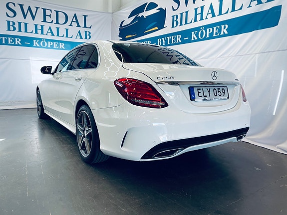 Mercedes-Benz C250 d 9 of 23