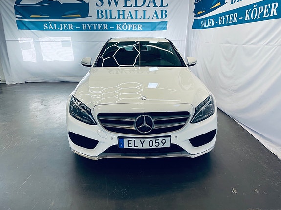 Mercedes-Benz C250 d 3 of 23