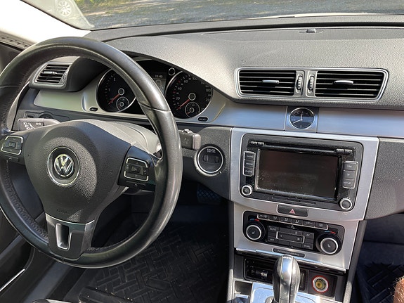 Volkswagen Passat CC 7 of 11