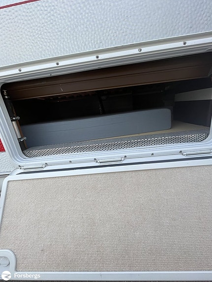 Kabe ROYAL 720 GXL KS 7 of 21