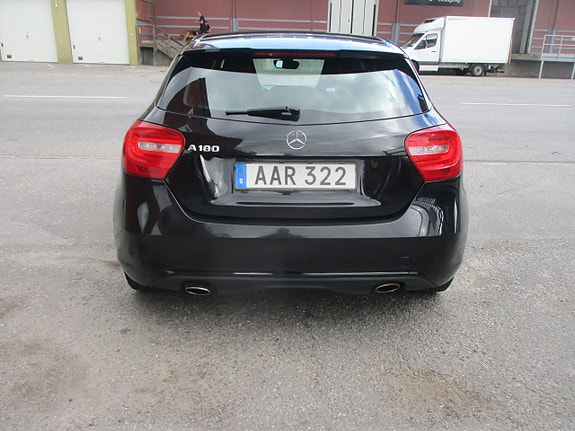 Mercedes-Benz A180 6 of 12