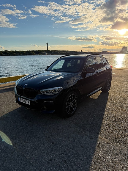 BMW X3 2 of 16
