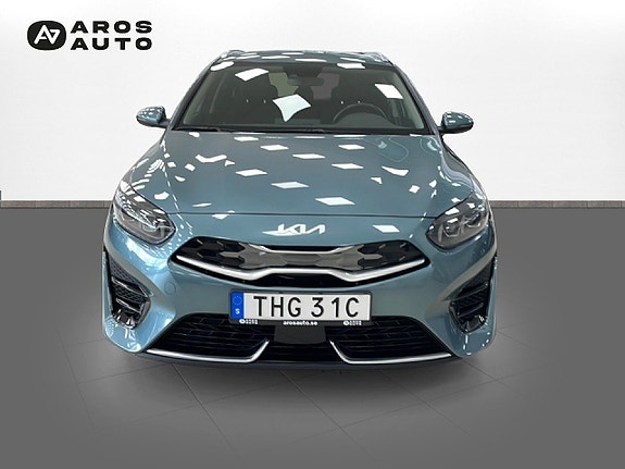 Kia Ceed 2 of 13