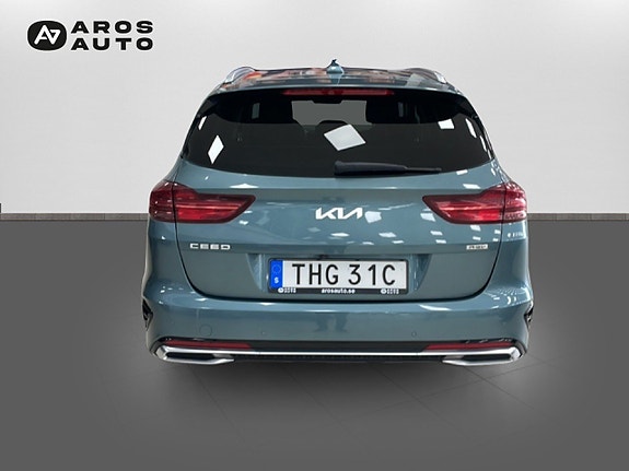 Kia Ceed 4 of 13
